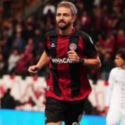 Caner Erkin'le anlaşma sağlandı! Galatasaray, Beşiktaş derken yeni takımı belli oldu