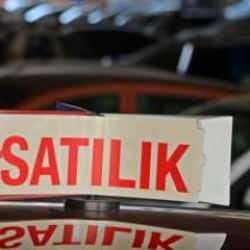 Asgari ücret zammı öncesinde ikinci el otomobil pazarlarına akın ettiler