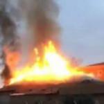 Aksaray'da, akaryakıt istasyonunun olduğu dinlenme tesisinde yangın