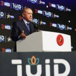 Başkan Erdoğan'dan 6'lı masaya "vesayet aparatı" göndermesi: İhtiraslarına kurban edemeyiz