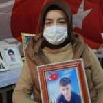 Evlat nöbetindeki abla: PKK hasta kardeşime el koydu