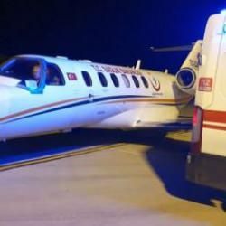 G&ouml;rme sorunu yaşayan k&uuml;&ccedil;&uuml;k Fırat, ambulans u&ccedil;akla Btilis'ten Ankara'ya nakledildi