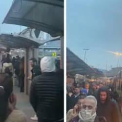 Uzunçayır durağında metrobüs arızaları vatandaşı mağdur etti!