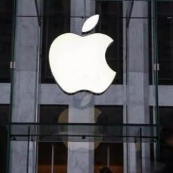 Apple duyurdu: CEO'sunun yıllık maaşını düşürecek