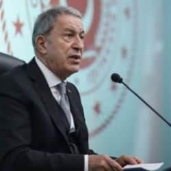 Bakan Akar'dan Yunanistan'a sert tepki: Aklınızı başınıza alın!