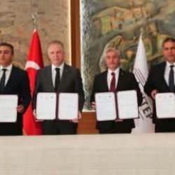 Şahinbey Belediyesi'nden hayvan yetiştiricilerine 7 bin tonluk destek