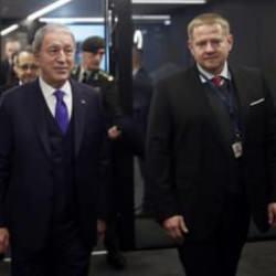 Milli Savunma Bakanı Hulusi Akar, Çekya Başbakanı ile görüştü