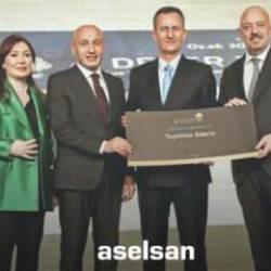 ASELSAN Türkiye'ye değer katan markalar töreninde ödül aldı