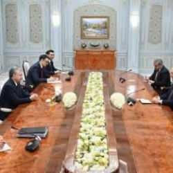 Bakan Çavuşoğlu, Özbekistan Cumhurbaşkanı ile görüştü