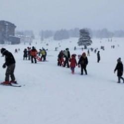 Uludağ'da kayak sezonu açıldı: Akın ettiler