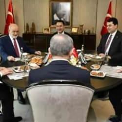 6'lı masada ilk kez aday ismi açıklandı! Ortalık çok fena karışacak...