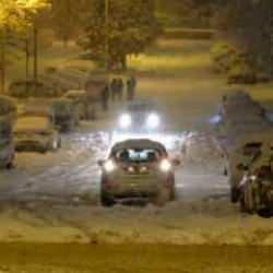 Ankara'da kar yağışı etkisini artırdı! CHP'li Yavaş y&ouml;netimi sınıfta kaldı