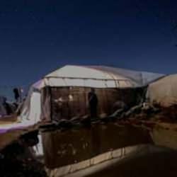 İdlib'de bir kışı daha dayanıksız &ccedil;adırlarda ge&ccedil;iyor