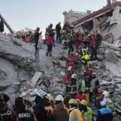 Batı Trakya'daki soydaşlar, depremzedeler i&ccedil;in tek y&uuml;rek oldu!