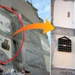 Hatay'dan şaşkına &ccedil;eviren g&ouml;r&uuml;nt&uuml;: Binanın dış duvarı, komşu binanın i&ccedil; duvarı!