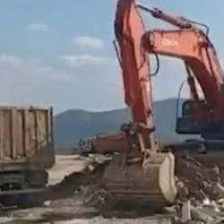 Bakan Kurum: TOKİ 855 konut için ilk kazmayı vurdu