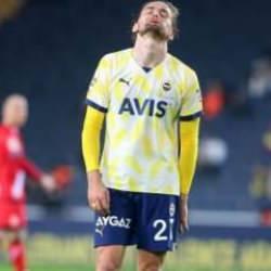 Crespo Fenerbah&ccedil;e'den ayrılacak mı? S&ouml;zleşme g&ouml;r&uuml;şmesi...