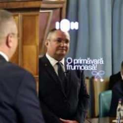 Siyasette yeni dönem: Yapay zeka robotu danışman olarak atandı!