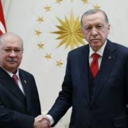 Cumhurbaşkanı Erdoğan, Johor Sultanı İskender ile görüştü