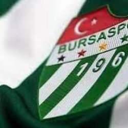  Bursaspor'da 3 futbolcunun sözleşmesi yenilendi