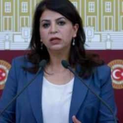 Masa devrildi! HDP'den ilk a&ccedil;ıklama!