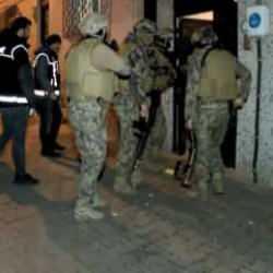 Narkotik operasyonunda 'ilgin&ccedil;' olay: Polisi g&ouml;r&uuml;nce kiracısını şikayet etti!