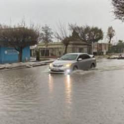 İskenderun'da sağanak etkili oluyor