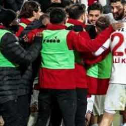 Samsunspor’un yenilmezlik serisi 17 maça çıktı