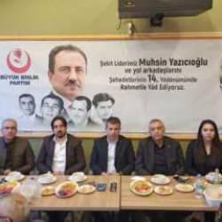 Merhum Muhsin Yazıcıoğlu adına depremzedelere iftar yemeği verildi