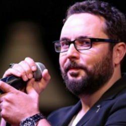 Mustafa Cihat kimdir ve kaç yaşındadır? Mustafa Cihat evli mi? Biyografisi