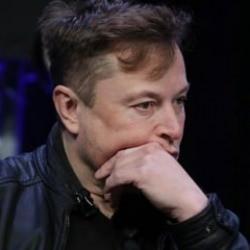 Elon Musk: Twitter'ı satmaya hazırım