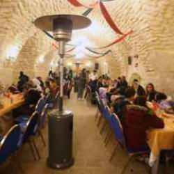 Kilisede iftar yemeği verildi, ezan okundu! Ürdün'de ilginç Ramazan etkinliği