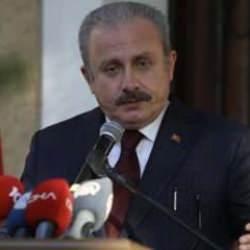 Ter&ouml;ristlere madalya veren Fransa'ya TBMM Başkanı Şentop'tan sert tepki