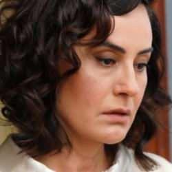 Adım Farah 'Vera' Senan Kara kimdir? Eşi kim? Senan Kara filmleri ve tv dizileri