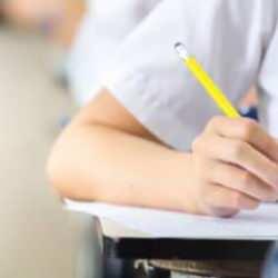 Üniversite sınavları online mı olacak? 2023 üniversite vize ve final sınavları çevrimiçi mi, yüz yüze mi? YÖK’ten açıklama!