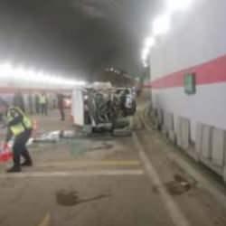 Artvin&rsquo;de t&uuml;nelde midib&uuml;s kazası: 4 yaralı