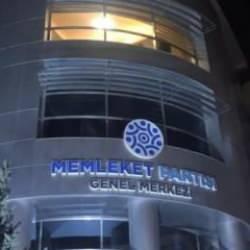 Milletvekili adayının g&ouml;r&uuml;nt&uuml;leri g&uuml;ndem oldu! Memleket Partisi inceleme başlattı