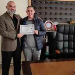 Avusturyalı gen&ccedil;, ziyarete geldiği Edirne'de M&uuml;sl&uuml;man oldu