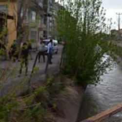 Oyun oynarken sulama kanalına d&uuml;şen Zehra kayıplara karıştı