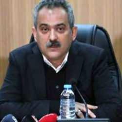 Mahmut &Ouml;zer'den '23 Nisan' mesajı