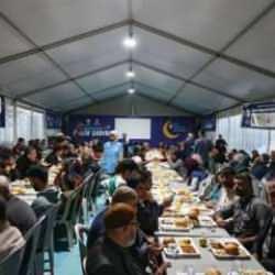 TDV ramazanda deprem bölgesinde 11 ilde 3 milyon kişiye yemek ulaştırdı