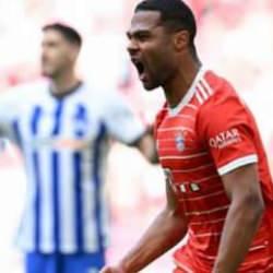 Bayern Münih zirvede koltuğu yeniden ele geçirdi