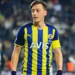Mesut Özil'den Başkan Erdoğan'a destek!