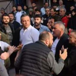 Beyoğlu'nda PKK destekçilerinden AK Partili Başkan'a alçak saldırı!