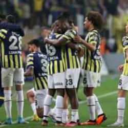 Fenerbahçe bu sezon ilk kez derbi kazandı