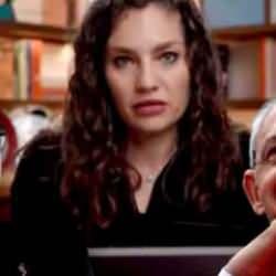 Nevşin Meng&uuml;'den Erdoğan itirafı: Kılı&ccedil;daroğlu kalp yapıyordu, yumruğunu masaya vurur oldu