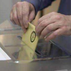 4 şirket son anket sonu&ccedil;larını yayımladı! İkinci tura g&uuml;nler kala &ccedil;arpıcı oranlar