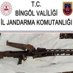 PKK'ya operasyon! Toprağa g&ouml;m&uuml;l&uuml; patlayıcı madde ele ge&ccedil;irildi