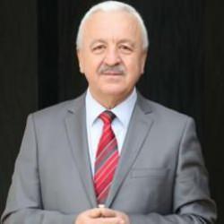 Necmettin Erbakan'ın yol arkadaşından Saadet Partisi'ne &ccedil;ağrı: &Ccedil;ekilin, un ufak olursunuz