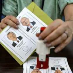 Sinan Oğan'ın kararı sonrası ilk turu bilen anket&ccedil;i Bayrak&ccedil;ı'dan dikkat &ccedil;eken tahmin!